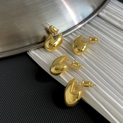 Geometrische Ohrstecker Für Damen Mit Silberohrstecker Unregelmäßige Ovale Kugel Kupfer Hochglanz Minimalistischer Schmuck