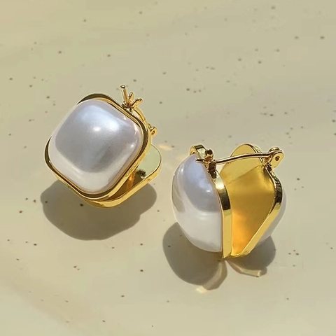 Quadratische Kunstperlen Geometrische Ohrringe Vintage Vergoldetes Kupfer Minimalistischer Französischer Luxusschmuck Damen