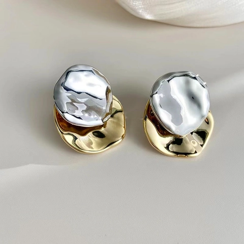 Geometrische Ohrstecker Unregelmäßige Welle Rund Zweifarbig Kupfer Geschmolzene Metallstruktur Hochwertige Mode Damen
