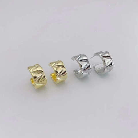 Orecchini A Cerchio A Forma Di C Plissettati Geometrici Donna Rame Placcato Oro 18K Retrò Francese Minimalista Semicerchio