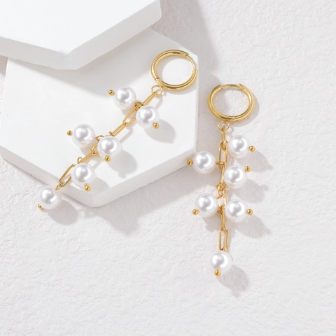 Orecchini A Cerchio Con Nappe Di Künstliche Perle Barocche Acciaio Inossidabile Placcato Oro 18K Gioielli Eleganti Da Donna