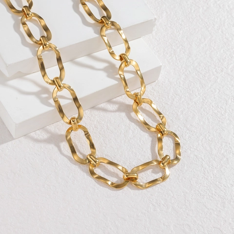 Minimalist Stainless Steel Chunky Oval Link Chain Necklace For Women Men Hammered Texture Long Sweater Chain Fashion Jewelry
