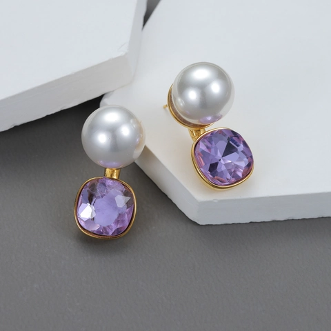 Orecchini A Lobo Con Zircone Viola E Perla Artificial Sintetica Acciaio Inossidabile Placcato Oro Elegante Gioielli Vintage Donna