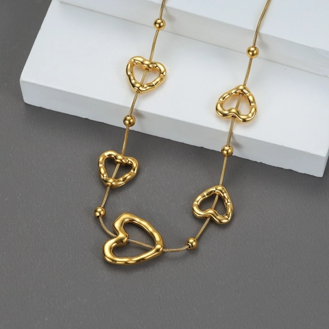 Collana Ciondolo Cuore Cavo Acciaio Inox Placcato Oro 18K Con Perline Metallo Gioielli Moda Eleganti Per Donne
