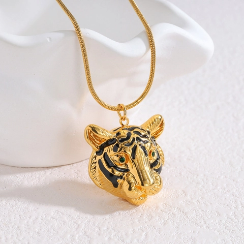 Collana Con Pendente Testa Di Tigre In Acciaio Inossidabile Con Smalto Nero Occhi In Pietra Sintetica Verde Catena Serpente