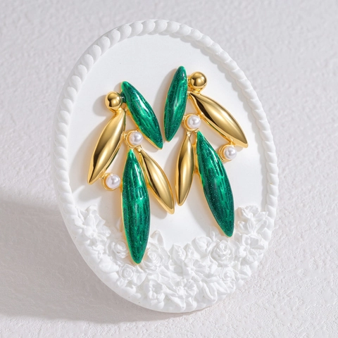 Women's 18K Gold Plated Stainless Steel Leaf Stud Earrings With Faux Artificial Pearls Colorful Enamel Glitter Leaf Earrings Fashion Jewelry