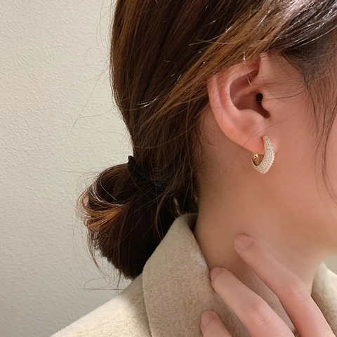 C-Shaped Hoop Earrings 18K Gold Plated Copper Pave Zircon Elegant For Women With 925 Sterling Silver Earring Post