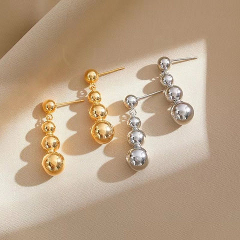 Pendientes Colgantes Minimalistas De Bola De Metal Geométrica Latón Chapado En Oro 18K Con Poste De Plata Esterilizada 925