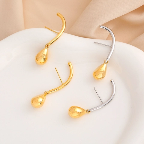 Orecchini Pendenti A Goccia D'acqua Rame Placcato Oro 18K Gioielli Lucidati Minimalisti Per Donne Stile Dolce Elegante