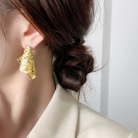 Irregular Wrinkled Texture Geometric Ear Studs Copper Real Gold Plated Minimalist High End Style For Women