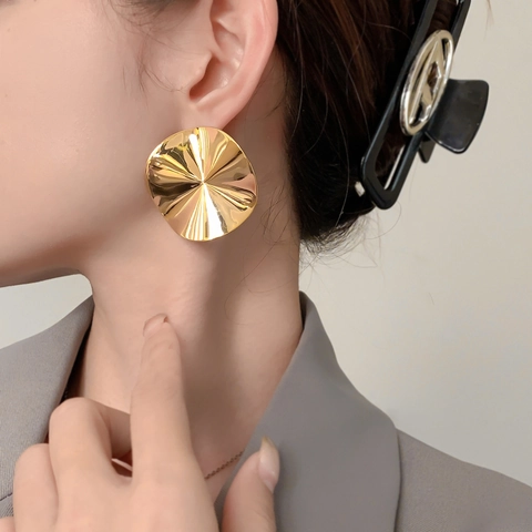 Runde Geometrische Kupfer Ohrstecker Mit 925 Sterling Silber Ohrstift Vergoldet Radial Plissierte Welle Für Damen