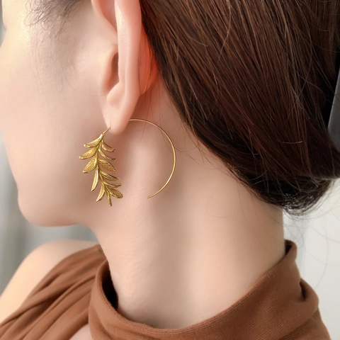 Elegante Blad Korenaar Oorringen Koper Verguld 18K Echt Goud Niche Ontwerp C-Vorm Sieraden Accessoires Voor Dames