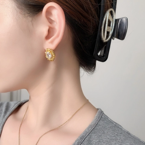 Orecchini A Lobo Girasole Con Zircone Ovale Design Floreale Rame 925 Sterling Silver Earring Post Vintage Elegante Donna