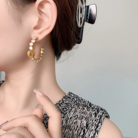 Copper Creolen Mit Rosenblume Zirkon Inlay Übertriebener Stil Für Frauen Mit 925 Sterling Silber Ohrring Stecker