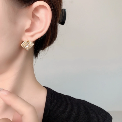 Square Geometric Cubic Zirconia Stud Earrings Light Luxury 18K Gold Plated Copper Earring Post For Women Classic Jewelry