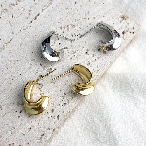 Unregelmäßige C-Förmige Creolen Kupfer 18K Vergoldet Mit 925 Sterling Silber Ohrstecker Minimalistisch Geometrisch Damen