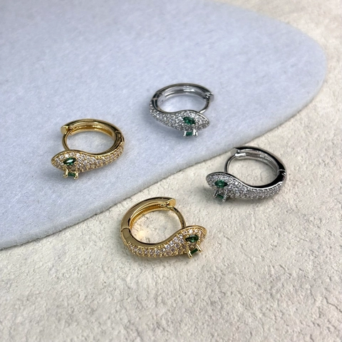 18K Gold Plated Copper Zirconia Snake Leopard Head Hoop Earrings Luxury Animal Shape Green Eye Rhinestone Earrings For Women Jewelry