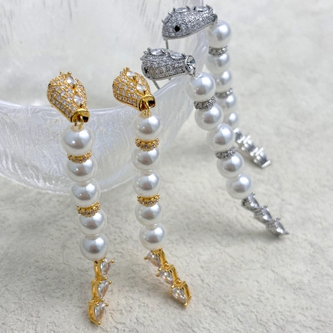 Pendientes Largos De Serpiente Perla Artificial Circonita Cobre Con Poste De Plata Esterlina 925 Elegante Para Mujeres