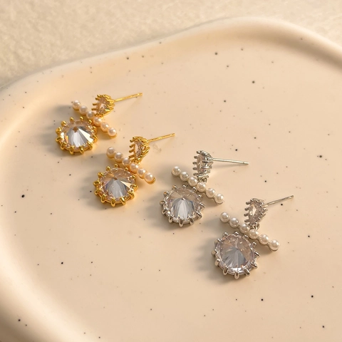 Elegant Zircon Artificial Pearl Stud Earrings With 925 Sterling Silver Earring Post Light Luxury Vintage Style For Women Jewelry