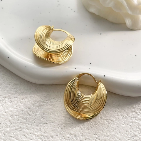 Retro Gelaagde Bladtextuur Oorringen Echt Goud En Zilver Verguld Koper Golfvorm Schelpvorm Niche Stijl Voor Dames