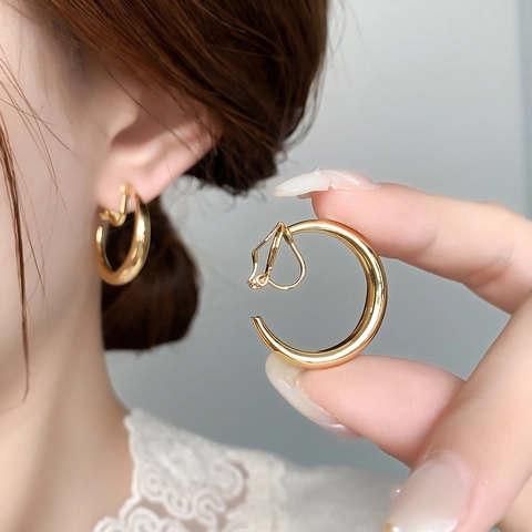 Minimalistische C-Vormige Hoop Oorbellen Koper Verguld 18K Goud Clip-On Voor Oren Zonder Gaatjes Franse Stijl Dames