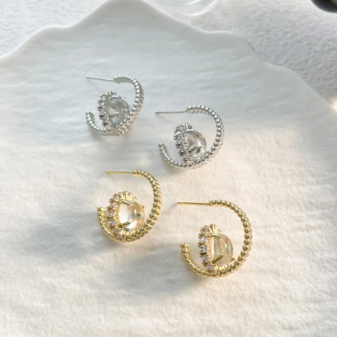 C-Shape Hoop Stud Earrings For Women 18K Gold Plated Copper With Zirconia Retro Beaded Texture Light Luxury