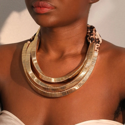 Multilayer Statement Necklace Golden Alloy Screw Texture Leopard Print Fabric Splicing Choker For Women Fashion