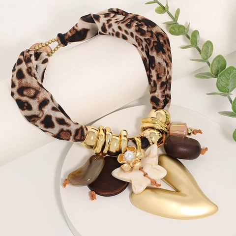 Halskette Mit Herz Und Schmetterling Anhänger Leopardenmuster Stoff Boho Chunky Mixed Material Statement Schmuck Für Damen