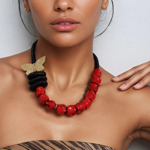 Klobige Perlen Statement Kette Rot Schwarz Acryl Holz Perlen Gold Legierung Schmetterling Anhänger Bohemian Schmuck Damen