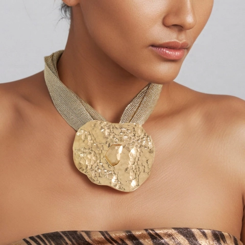 Collana Con Pendente Rotondo In Lega Martellata Catena A Maglia Intrecciata Dorata Gioielli Di Moda Boho