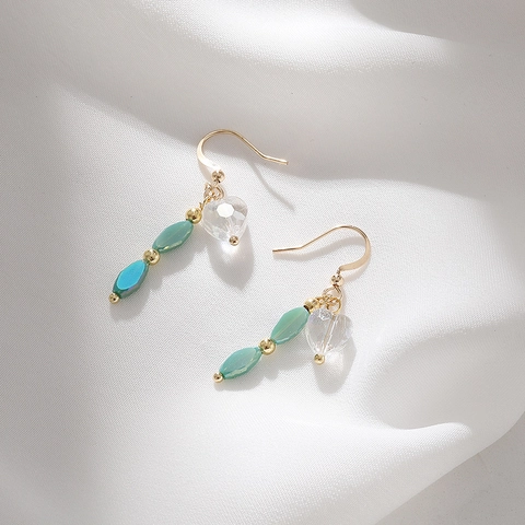 Boucles D Oreilles Pendantes Coeur En Alliage Avec Turquoise Synthétique Verte Et Perles De Cristal Transparentes