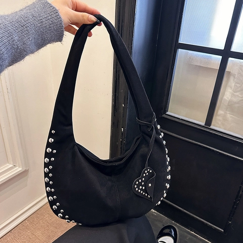 Borsa Hobo In Pelle Scamosciata Retro Da Donna Grande Capacità Punk Borchie Borsa A Spalla Mezzaluna Con Ciondolo Cuore