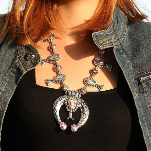 Vintage Legierung Bohème Naja Halskette Mit AB Kristall Anhänger Ethnischer Statement Schmuck Für Damen Party Geschenk