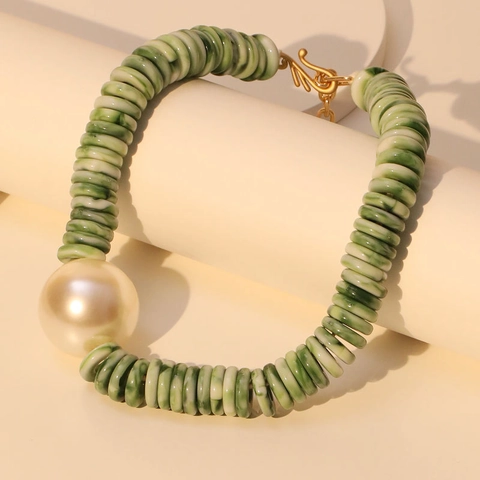 Boheemse Handgemaakte Acryl Marmertextuur Schijf Halsketting Met Grote Imitatie Parel Aluminium Ketting Elegante Vrouwen Sieraden