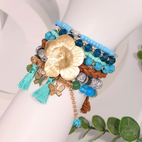 Collection De Bracelets Multicouches Bohèmes Avec Pendentif Fleur Papillon En Alliage Doré Gland À Perles Bleues Pour Femmes