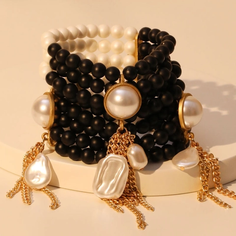 Pulsera De Perlas Artificiales Multicapa Vidrio Perla Artificial Imitación Aleación Dorada Cadena Borla Negro Blanco Contraste Estilo Vintage Mujer