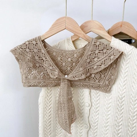 Damen Vintage Häkelspitze Falscher Kragen Dekorativer Schal Baumwollgarn Künstliche Perlenschnalle Kragen Accessoire