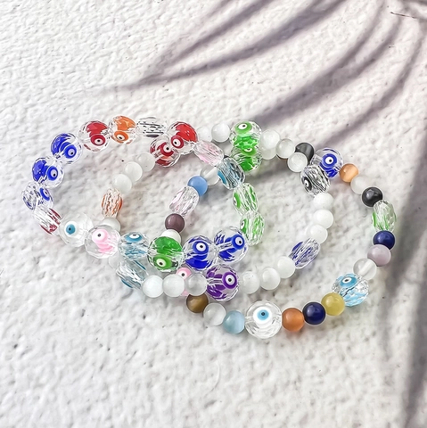 Handmade Glass Evil Eye Beaded Bracelet Colorful Cat Eye Effect Elastic Hand String Bohemian Minimalist Jewelry For Women Everyday Wear