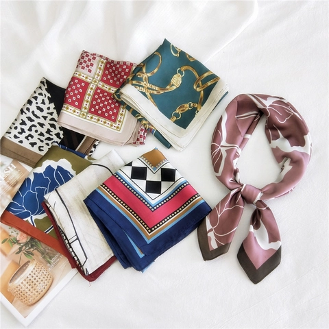 Foulard Quadrato Da Donna Effetto Satén Stampa Floreale Leopardo Moda Fazzeletto Fascia Capelli Accessorio Versatile