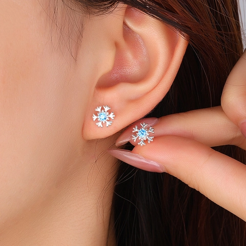 Boucles D'Oreilles Puces Flocon De Neige Cuivre Avec Zircone Bleue Bijoux D'Hiver De Luxe Pour Femmes