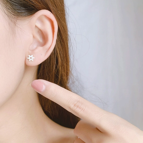 Pendientes De Botón De Copo De Nieve Cobre Color Plata Navidad Lindo Minimalista Estilo Coreano Para Mujeres