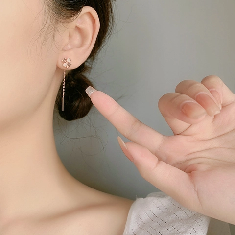 Pendientes De Rosca De Trébol De Cuatro Hojas Cobre Con Zircón Incrustado Borla Larga Joyería Para Mujeres Estilo Coreano
