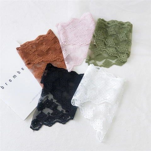 Damen Bestickt Spitze Dreieckstuch Elegant Ajouré Netz Blumen Kopftuch Vintage Französischer Stil Halstuch Haarband Für Reise Party