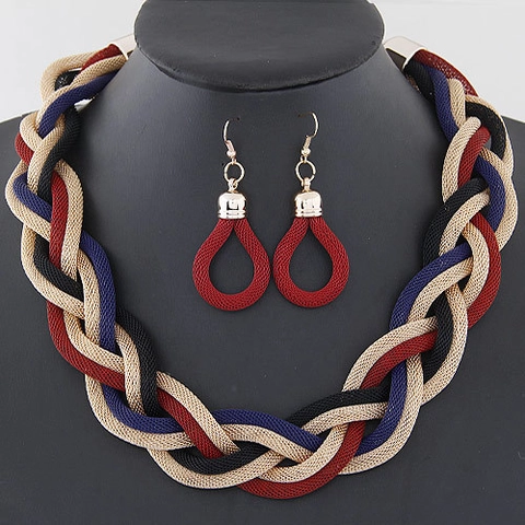 Set di Collana in Rete Metallica Intrecciata Grossa e Orecchini a Goccia Bohémien Esagerati per Donna Gioielli in Lega Moda