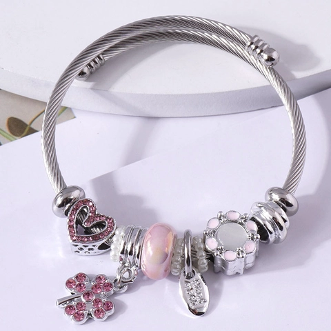 Roestvrijstalen Gedraaide Kabel Charm Bangle Verstelbare Open Armband Met Hart Klaver Hangers Strass Glasparels Voor Dames