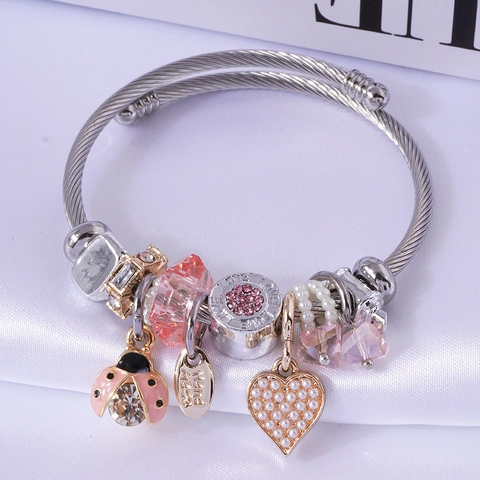 Bracciale Con Ciondoli In Filo Di Acciaio Inossidabile Con Coccinella Cuore Perla Artificial Sintetica Lega Cristallo Regolabile