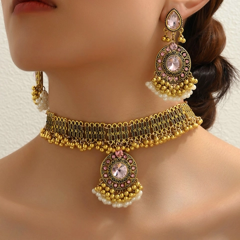 Gioielli Stile Boho Etnico Indiano Lega Rhinestone Imitazione Perla Artificial Collana Girocollo E Orecchini Per Donne
