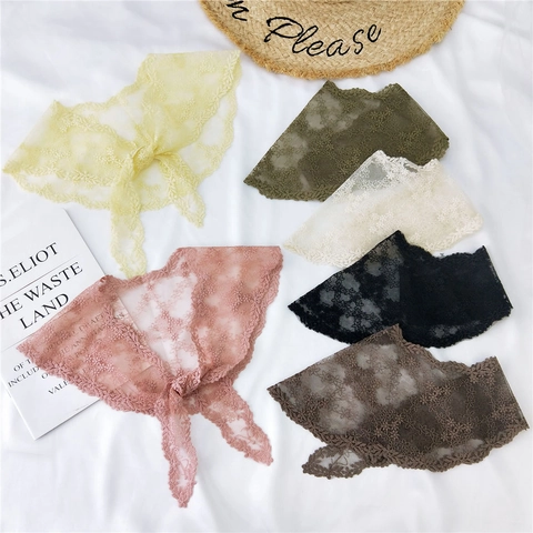 Foulard a Triangolo da Donna Vintage con Ricamo Floreale in Pizzo Bandana a Rete Traforata Elegante Fascia per Capelli per Borsa