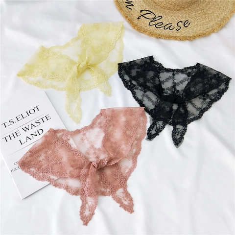 Foulard a Triangolo da Donna Vintage con Ricamo Floreale in Pizzo Bandana a Rete Traforata Elegante Fascia per Capelli per Borsa