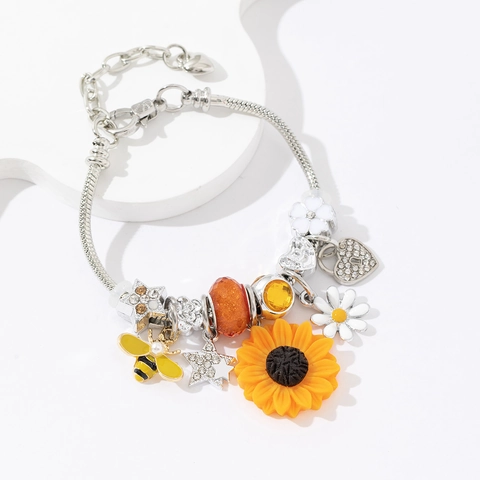 Sunflower Bee Charm Bracelet Stainless Steel Wire Open Bangle Alloy Heart Star Pendant Bohemian Summer Jewelry For Women